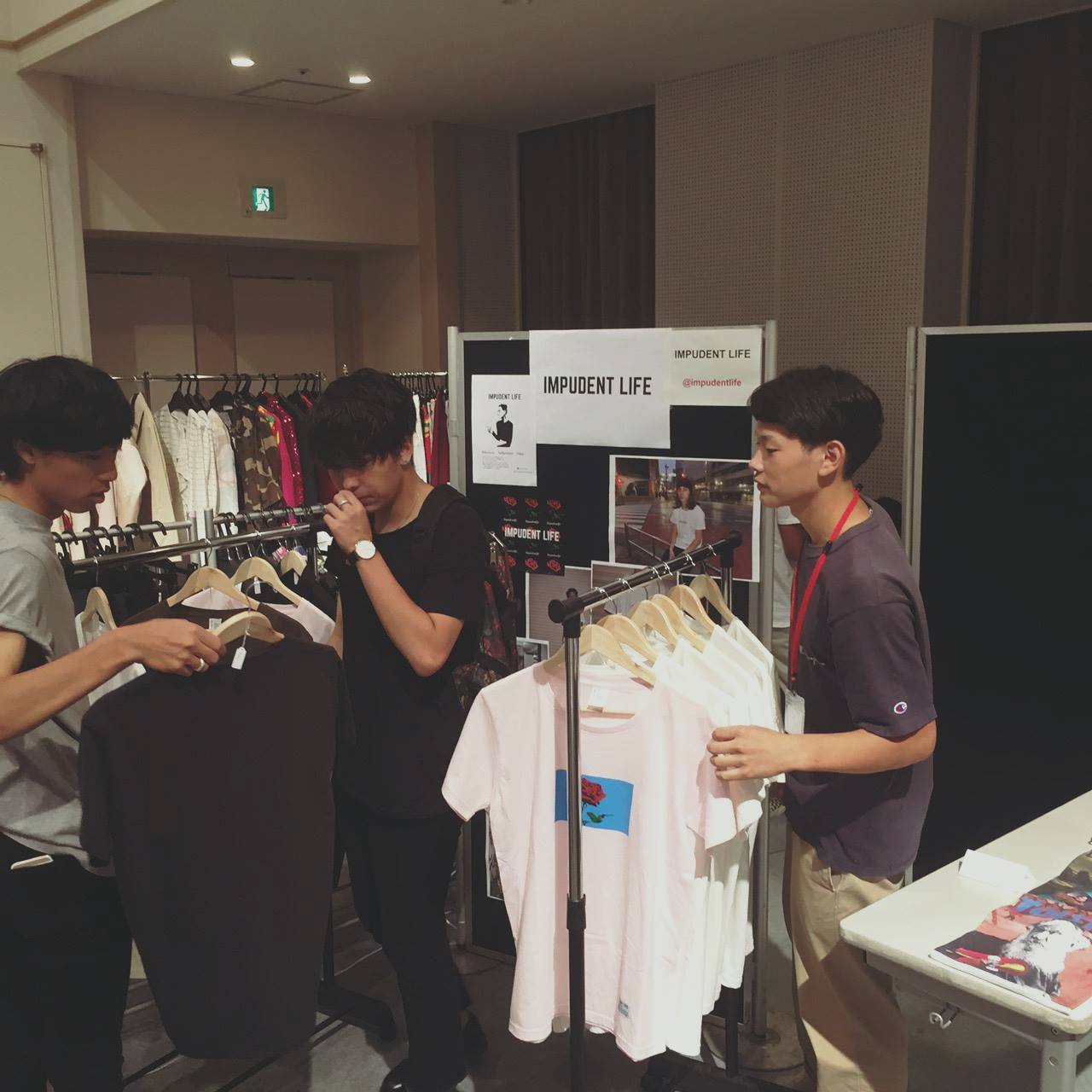 【Report】Afternoon Market 写真1