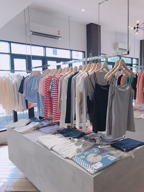 海外進出の一手となるか。国内アパレルの在庫処分品をタイで販売開始！