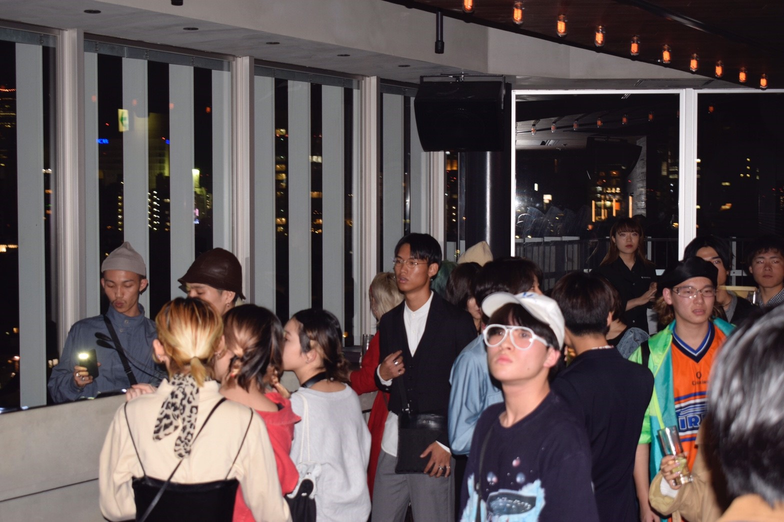 東京の若手デザイナー ブランドの展示 即売会と Djコンテンツが融合したイベント The Chill Out Millennial に潜入 Ready To Fashion Mag
