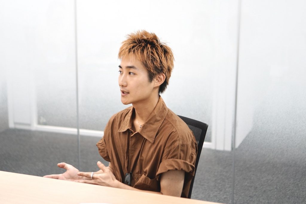 大手アパレルで初のOCS認証を取得。旗振り役のナノ・ユニバース若手デザイナーは、サステナブルとデザインをどう選びとっていくのか